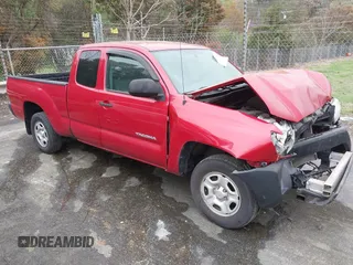 2015 Toyota Tacoma z VIN 5TFTX4CNXFX053134, wystawiony jako IAAI lot #41942609 z przebiegiem 132 894 mil mil oraz . Historia ofert i sprzedaży dostępna na DreamBid. Obrazek 1.