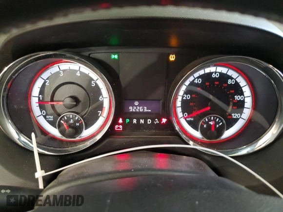 2019 Dodge Grand Caravan SXT with VIN 2C4RDGCG1KR736709, listed as a Copart auction lot 48403545 with 92,263 mi miles and Salvage Title. Bid and sale history available at carsss.com. Image 9.