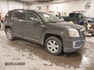 2016 GMC Terrain SLE z VIN 2GKFLNE37G6115735, wystawiony jako IAAI lot #41453204 z przebiegiem 170 213 mil mil oraz . Historia ofert i sprzedaży dostępna na DreamBid. Obrazek 1.