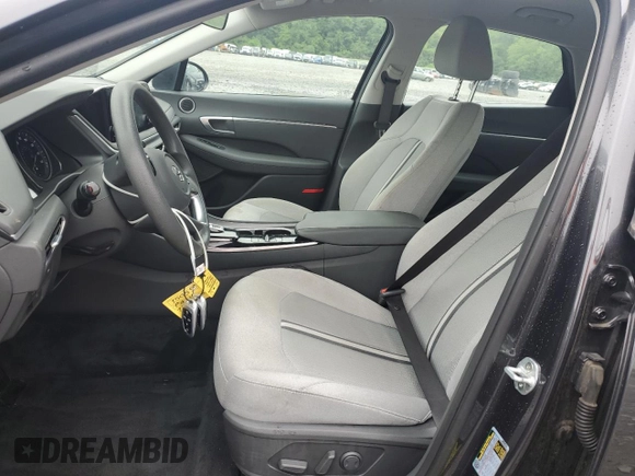 2020 Hyundai Sonata SEL z VIN 5NPEL4JA7LH046296, wystawiony jako Copart lot #57030185 z przebiegiem 42 908 mil mil oraz Szkoda całkowita • Salvage title. Historia ofert i sprzedaży dostępna na DreamBid. Obrazek 7.