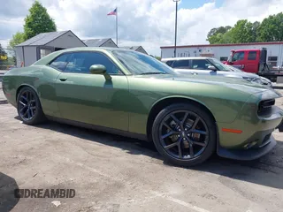 2022 Dodge Challenger GT z VIN 2C3CDZJG8NH164430, wystawiony jako IAAI lot #42009482 z przebiegiem 56 113 mil mil oraz . Historia ofert i sprzedaży dostępna na DreamBid. Obrazek 13.