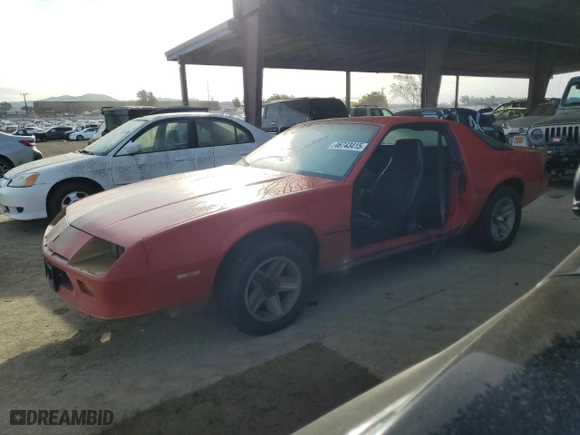 1987 Chevrolet Camaro with VIN 1G1FP21H3HN153484, listed as a Copart auction lot 46743415 with 47,669 mi miles and Clean Title. Bid and sale history available at carsss.com. Image 1.