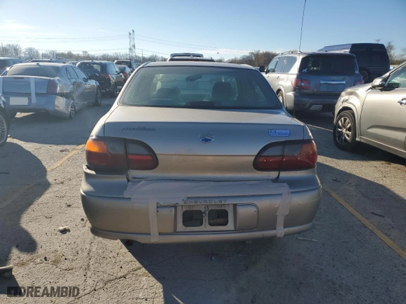 2000 Chevrolet Malibu with VIN 1G1ND52J2Y6235109, listed as a Copart auction lot 82476324 with 174,402 mi miles and Salvage Title. Bid and sale history available at carsss.com. Image 6.