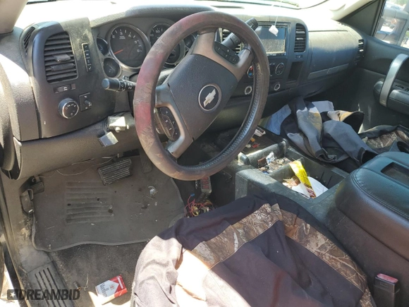 2008 Chevrolet Silverado 2500HD Work Truck with VIN 1GCHK23K48F138008, listed as a Copart auction lot 56018814 with 0 mi miles and Salvage Title. Bid and sale history available at carsss.com. Image 8.