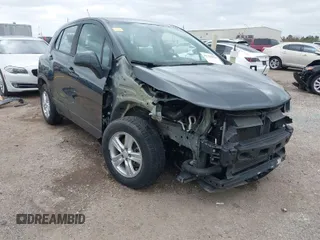 2020 Chevrolet Trax LS with VIN 3GNCJKSB7LL171718, listed as a IAAI auction lot 41742694 with 99,398 mi miles. Bid and sale history available at carsss.com. Image 1.