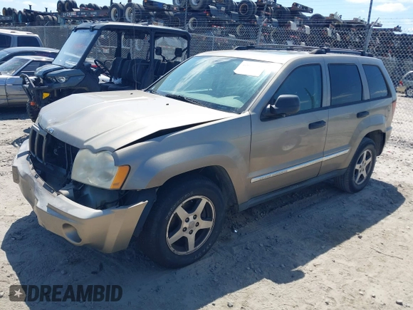 2005 Jeep Grand Cherokee Laredo with VIN 1J4HS48NX5C656582, listed as a IAAI auction lot 42079746 with Not Provided miles and . Bid and sale history available at DreamBid. Image 17.