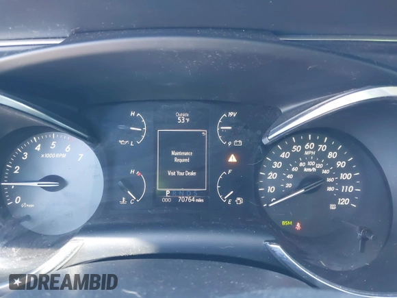2018 Toyota Sequoia SR5 with VIN 5TDZY5G10JS070477, listed as a IAAI auction lot 41997140 with 70,764 mi miles. Bid and sale history available at carsss.com. Image 7.