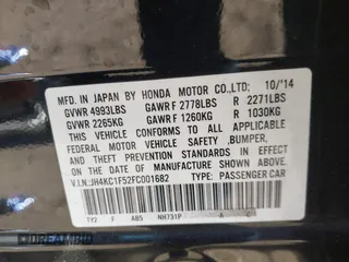 2015 Acura RLX Tech Pkg with VIN JH4KC1F52FC001682, listed as a IAAI auction lot 41823813 with 83,011 mi miles. Bid and sale history available at carsss.com. Image 9.