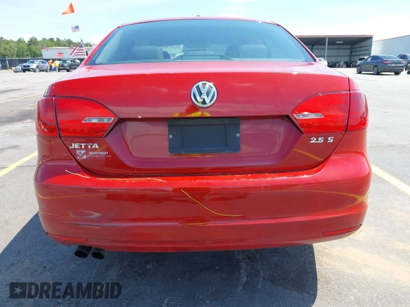 2012 Volkswagen Jetta SE with VIN 3VWDP7AJ4CM127393, listed as a IAAI auction lot 42352411 with 146,605 mi miles and . Bid and sale history available at DreamBid. Image 14.