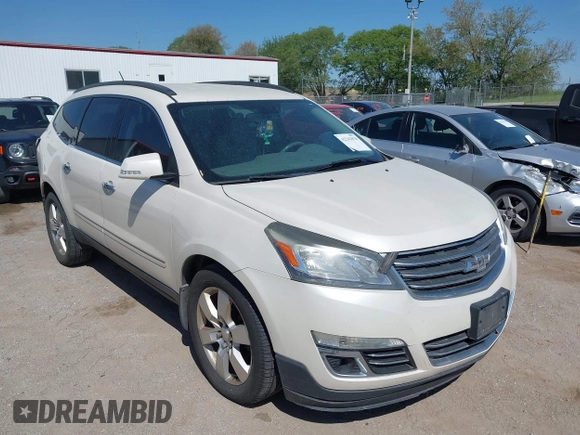 2013 Chevrolet Traverse LTZ z VIN 1GNKVLKD8DJ107168, wystawiony jako IAAI lot #42242078 z przebiegiem 271 640 mil mil oraz . Historia ofert i sprzedaży dostępna na DreamBid. Obrazek 12.