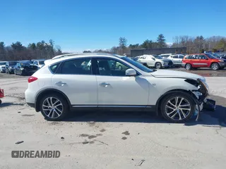 2017 Infiniti QX50 z VIN JN1BJ0RRXHM403160, wystawiony jako IAAI lot #41680387 z przebiegiem 41 425 mil mil oraz . Historia ofert i sprzedaży dostępna na DreamBid. Obrazek 14.