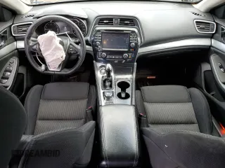 2017 Nissan Maxima SV with VIN 1N4AA6AP3HC363862, listed as a Copart auction lot 55650735 with 86,766 mi miles and Clean Title. Bid and sale history available at DreamBid. Image 8.