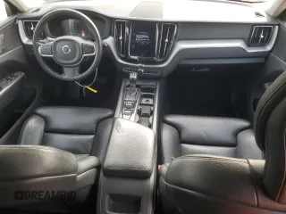 2019 Volvo XC60 Momentum with VIN LYV102DK2KB332538, listed as a Copart auction lot 85345534 with 189,949 mi miles and Salvage title. Bid and sale history available at DreamBid. Image 8.