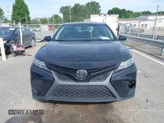 2019 Toyota Camry LE z VIN 4T1B11HK2KU281694, wystawiony jako IAAI lot #42289169 z przebiegiem 111 058 mil mil oraz . Historia ofert i sprzedaży dostępna na DreamBid. Obrazek 12.