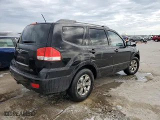 2009 Kia Borrego EX with VIN KNDJJ741295021249, listed as a Copart auction lot 82643094 with 209,580 mi miles and Salvage Title. Bid and sale history available at carsss.com. Image 3.