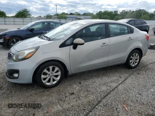2013 Kia Rio EX z VIN KNADN4A38D6146777, wystawiony jako Copart lot #57823005 z przebiegiem 249 556 mil mil oraz Szkoda całkowita • Salvage title. Historia ofert i sprzedaży dostępna na DreamBid. Obrazek 1.