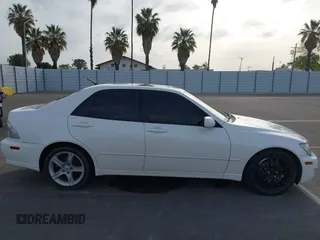 2001 Lexus IS with VIN JTHBD182610006684, listed as a IAAI auction lot 42046945 with 318,600 mi miles. Bid and sale history available at carsss.com. Image 14.