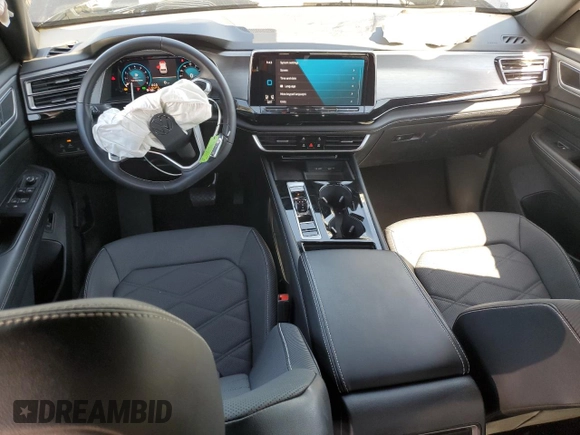 2024 Volkswagen Atlas SE with VIN 1V2WE2CA2RC220214, listed as a Copart auction lot 56092105 with 35,083 mi miles and Salvage title. Bid and sale history available at DreamBid. Image 8.