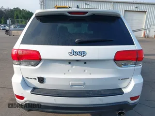 2016 Jeep Grand Cherokee Laredo with VIN 1C4RJFAG0GC324917, listed as a IAAI auction lot 42709325 with 271,953 mi miles and . Bid and sale history available at DreamBid. Image 17.