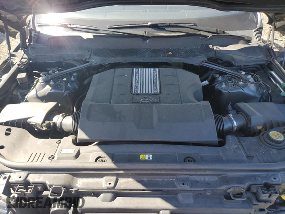 2019 Land Rover Range Rover Sport HSE Dynamic with VIN SALWV2SV4KA426621, listed as a Copart auction lot 48239235 with 76,158 mi miles and Salvage Title. Bid and sale history available at carsss.com. Image 12.
