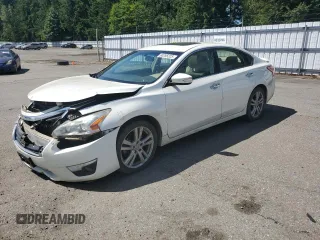 2013 Nissan Altima SV z VIN 1N4BL3AP4DN463948, wystawiony jako Copart lot #60295225 z przebiegiem 133 924 mil mil oraz Szkoda całkowita • Salvage title. Historia ofert i sprzedaży dostępna na DreamBid. Obrazek 1.