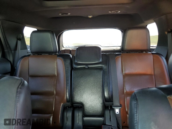 2011 Ford Explorer Limited z VIN 1FMHK8F84BGA15583, wystawiony jako Copart lot #61588125 z przebiegiem 263 848 mil mil oraz Czysty tytuł • Clean title. Historia ofert i sprzedaży dostępna na DreamBid. Obrazek 10.