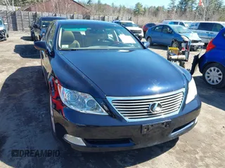 2008 Lexus LS with VIN JTHBL46F285055601, listed as a IAAI auction lot 41973808 with 227,315 mi miles. Bid and sale history available at carsss.com. Image 13.