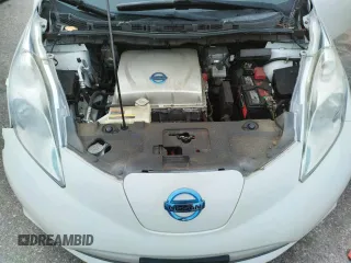 2015 Nissan LEAF SV with VIN 1N4AZ0CPXFC321799, listed as a Copart auction lot 35754823 with 55,371 mi miles. Bid and sale history available at carsss.com. Image 11.