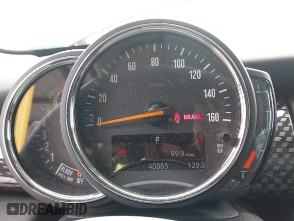 2020 MINI Hardtop Cooper S z VIN WMWXR5C08L2L85651, wystawiony jako IAAI lot #41521346 z przebiegiem 40 863 mil mil oraz . Historia ofert i sprzedaży dostępna na DreamBid. Obrazek 7.