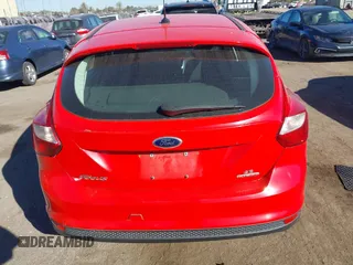 2013 Ford Focus SE with VIN 1FADP3K24DL226064, listed as a IAAI auction lot 40569808 with 127,561 mi miles and . Bid and sale history available at DreamBid. Image 16.