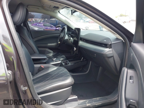 2022 Ford Mustang Mach-E Select with VIN 3FMTK1RM3NMA14588, listed as a IAAI auction lot 42068162 with 85,123 mi miles and . Bid and sale history available at DreamBid. Image 5.