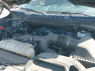 2021 Ford F-150 XL с VIN 1FTEW1CP3MKD15193, выставлен на аукционе IAAI как лот 41984460 с пробегом 74 202 миль миль и . История ставок и продаж доступна на DreamBid. Изображение 18.