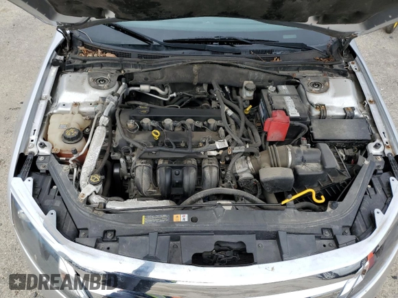 2012 Ford Fusion SE with VIN 3FAHP0HA1CR402020, listed as a Copart auction lot 55235205 with 177,028 mi miles and Non Repairable. Bid and sale history available at DreamBid. Image 11.