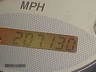 2003 Toyota RAV4 z VIN JTEHH20V930198628, wystawiony jako IAAI lot #42522892 z przebiegiem 207 130 mil mil oraz . Historia ofert i sprzedaży dostępna na DreamBid. Obrazek 12.
