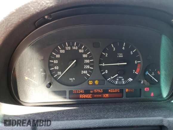 2004 BMW X5 3.0i with VIN 5UXFA13534LU37725, listed as a Copart auction lot 62613774 with 311,241 mi miles and Salvage Title. Bid and sale history available at carsss.com. Image 9.