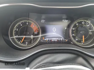 2022 Jeep Cherokee Limited with VIN 1C4PJMDN2ND535615, listed as a Copart auction lot 60552614 with 14,084 mi miles and Salvage title. Bid and sale history available at DreamBid. Image 9.