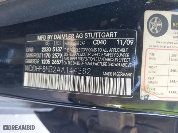 2010 Mercedes-Benz E-Class E 350 Luxury with VIN WDDHF8HB2AA144382, listed as a IAAI auction lot 40942440 with 198,887 mi miles. Bid and sale history available at carsss.com. Image 9.