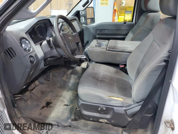 2015 Ford Super Duty F-250 SRW XL with VIN 1FTBF2A65FEA09262, listed as a Copart auction lot 77424984 with 316,455 mi miles and Clean Title. Bid and sale history available at carsss.com. Image 7.