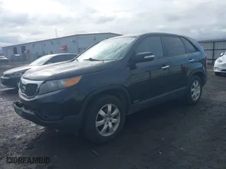 2011 Kia Sorento LX with VIN 5XYKTCA10BG032999, listed as a IAAI auction lot 41957269 with 125,910 mi miles. Bid and sale history available at carsss.com. Image 17.