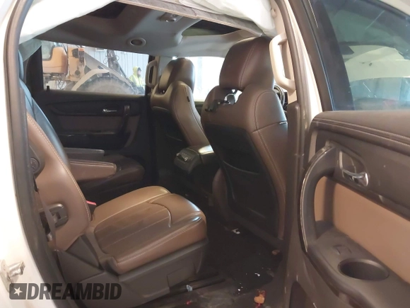 2014 GMC Acadia SLT with VIN 1GKKVSKD8EJ285431, listed as a IAAI auction lot 41548738 with 187,587 mi miles. Bid and sale history available at carsss.com. Image 8.