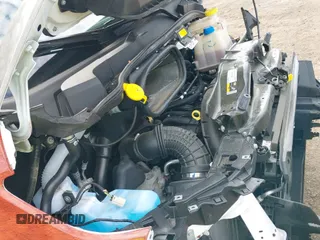 2024 Ram ProMaster Cargo Tradesman z VIN 3C6LRVAG8RE136299, wystawiony jako IAAI lot #42196227 z przebiegiem 955 mil mil oraz . Historia ofert i sprzedaży dostępna na DreamBid. Obrazek 19.