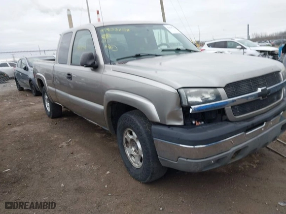 2003 Chevrolet Silverado 1500 LT with VIN 1GCEK19T33E268065, listed as a IAAI auction lot 41838254 with 247,179 mi miles. Bid and sale history available at carsss.com. Image 6.