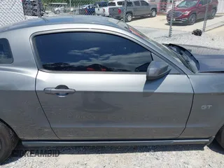 2010 Ford Mustang GT with VIN 1ZVBP8CH7A5162438, listed as a IAAI auction lot 42266967 with 120,272 mi miles and . Bid and sale history available at DreamBid. Image 13.