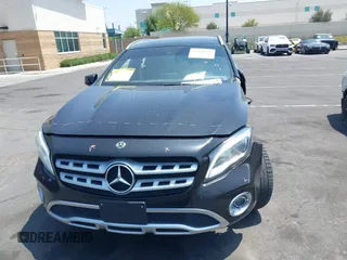 2019 Mercedes-Benz GLA 250 z VIN WDCTG4EB5KU012256, wystawiony jako IAAI lot #42168642 z przebiegiem 48 786 mil mil oraz . Historia ofert i sprzedaży dostępna na DreamBid. Obrazek 13.