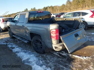 2017 Chevrolet Silverado 1500 LT with VIN 3GCUKREC2HG341135, listed as a IAAI auction lot 41464078 with 113,676 mi miles. Bid and sale history available at carsss.com. Image 3.