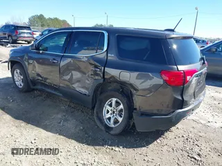 2019 GMC Acadia SLE with VIN 1GKKNKLA1KZ199136, listed as a IAAI auction lot 41596600 with 140,599 mi miles. Bid and sale history available at carsss.com. Image 3.