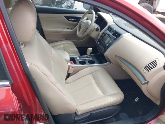 2015 Nissan Altima S with VIN 1N4AL3AP2FC597853, listed as a IAAI auction lot 41915141 with 85,148 mi miles and . Bid and sale history available at DreamBid. Image 5.