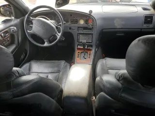 1996 Infiniti Q45 z VIN JNKNG01D1TM404004, wystawiony jako Copart lot #54433905 z przebiegiem 157 775 mil mil oraz Nie do naprawy. Historia ofert i sprzedaży dostępna na DreamBid. Obrazek 8.