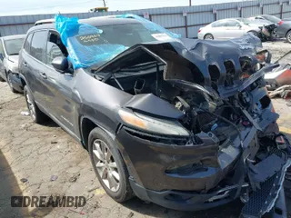 2014 Jeep Cherokee Limited with VIN 1C4PJLDB3EW305005, listed as a IAAI auction lot 41887214 with 196,884 mi miles. Bid and sale history available at carsss.com. Image 1.