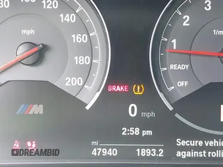 2018 BMW M3 with VIN WBS8M9C59J5J78666, listed as a IAAI auction lot 42522076 with 47,940 mi miles and . Bid and sale history available at DreamBid. Image 16.